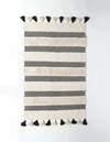 Hand Woven & Tufted Monotone Cotton Rug - Thick Living Room Area Rug 183x122cm